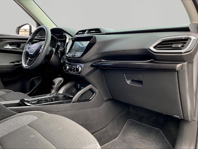 Used 2022 Chevrolet TrailBlazer LT w/ Convenience Package AWD/4WD image 14
