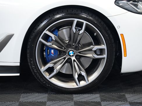 Used 2021 BMW M550i xDrive w/ Executive Package AWD/4WD image 59