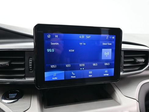 Used 2022 Ford Explorer XLT w/ Equipment Group 202A image 17