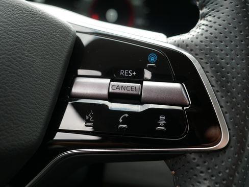 Certified 2023 Nissan Ariya AWD image 29