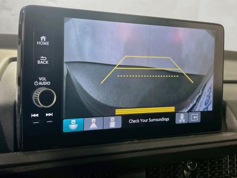 Used 2025 Honda CR-V Sport-L image 13