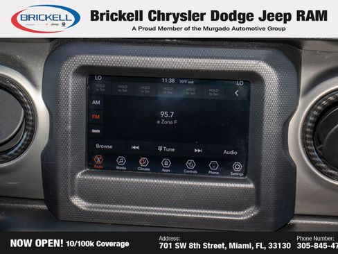 Used 2021 Jeep Gladiator Sport image 21