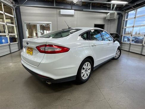 Used 2014 Ford Fusion S image 5