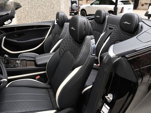 New 2026 Bentley Continental GT Speed image 9