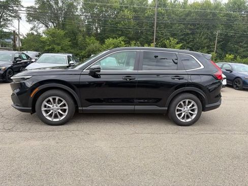 Used 2024 Honda CR-V EX image 3