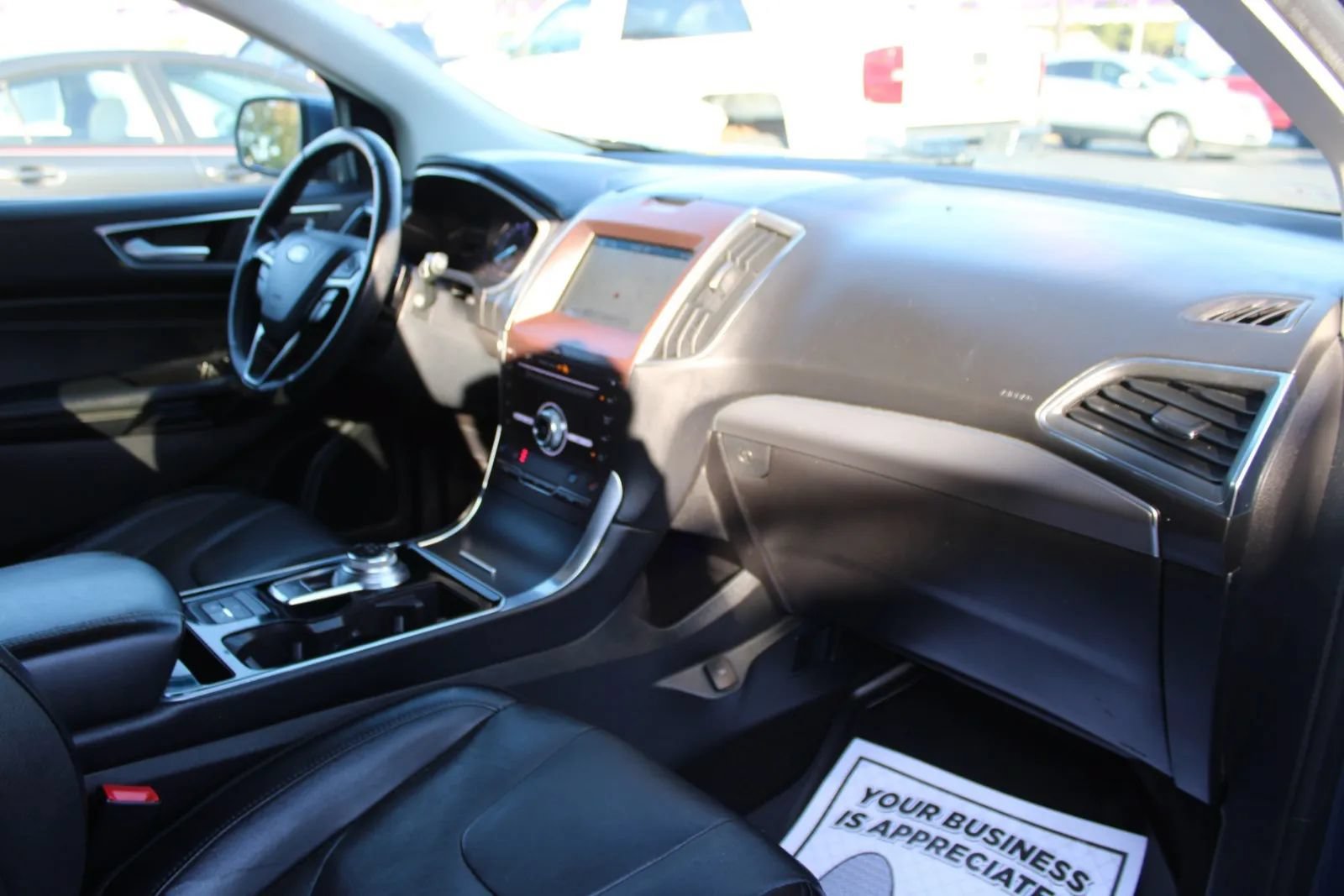 Used 2019 Ford Edge Titanium w/ Equipment Group 301A AWD/4WD image 17