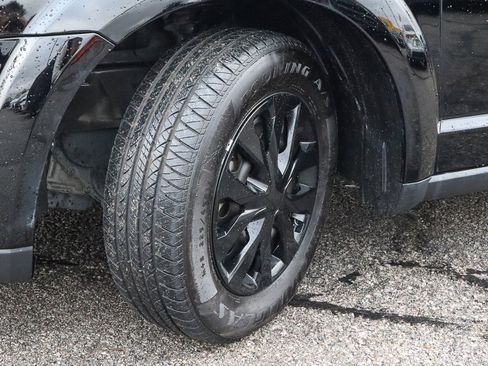 Used 2019 Dodge Journey SE image 16