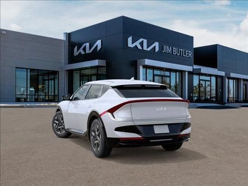 New 2026 Kia EV6 Light RWD image 4