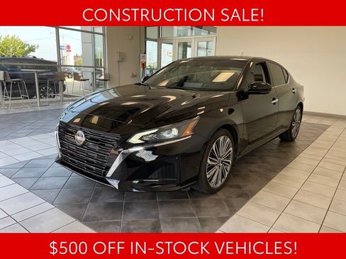 Used 2023 Nissan Altima 2.5 SL FWD image 2