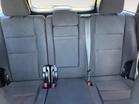 Used 2017 Jeep Grand Cherokee Laredo w/ Quick Order Package 23E AWD/4WD image 13