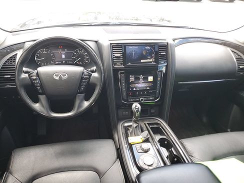 Used 2021 INFINITI QX80 Luxe w/ All-Season Package RWD image 10