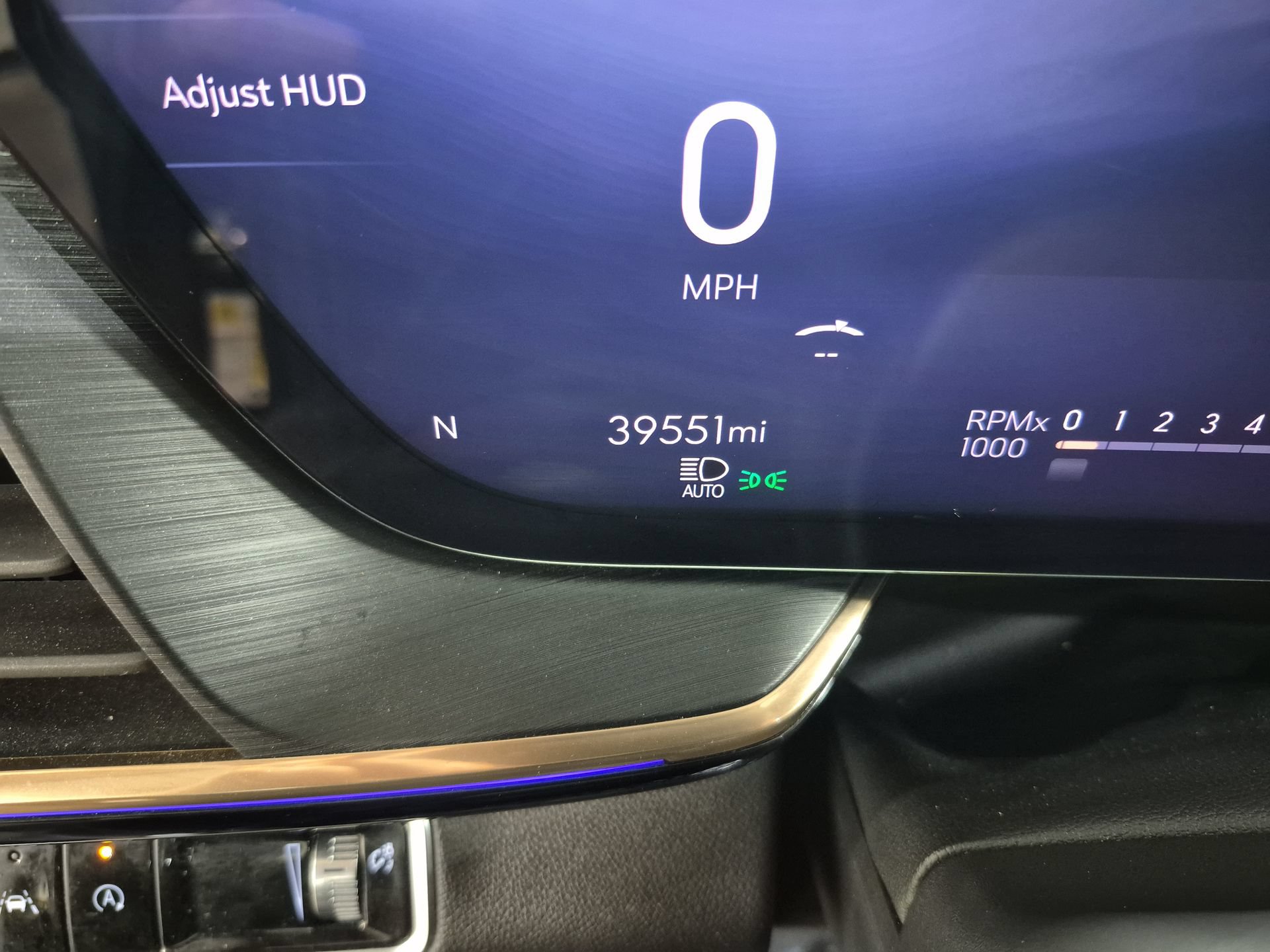 Used 2024 Buick Envision Avenir AWD/4WD image 13