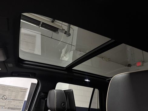 New 2026 GMC Yukon Elevation image 25