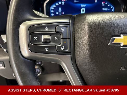 Used 2025 Chevrolet Silverado 2500 LT w/ Convenience Package AWD/4WD image 4