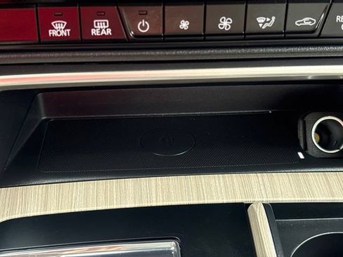 Used 2025 MAZDA CX-90 Plug-In Hybrid w/ Preferred AWD/4WD image 28