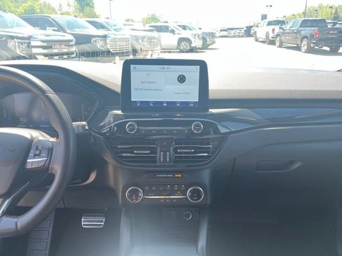 Used 2023 Ford Escape ST-Line AWD/4WD image 25