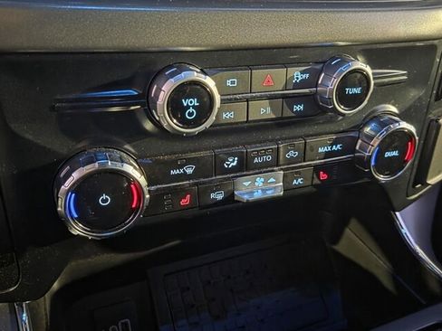 Used 2025 Ford F150 XLT w/ Equipment Group 302A MID image 18