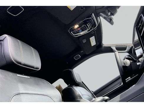 Certified 2024 Jeep Grand Wagoneer L Series II w/ Quick Order Packagew 28T image 18