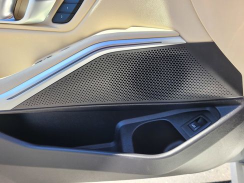 Used 2020 BMW 330i Sedan w/ Convenience Package RWD image 24