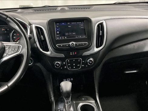 Used 2022 Chevrolet Equinox LT image 18