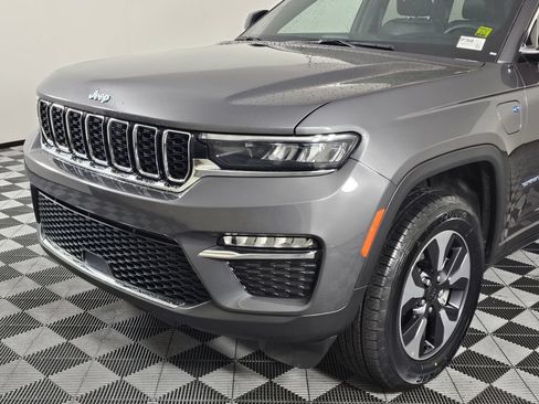 Used 2024 Jeep Grand Cherokee Limited 4xe AWD/4WD image 10