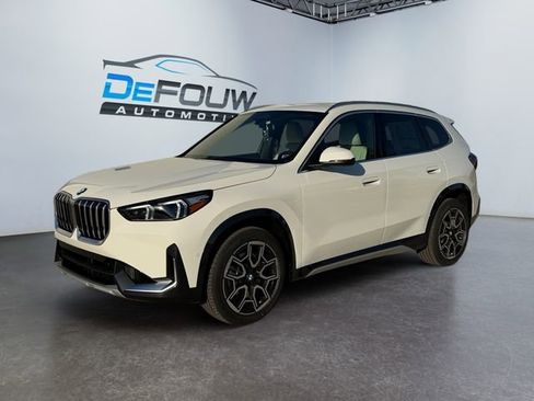 New 2026 BMW X1 xDrive28i w/ Convenience Package image 7