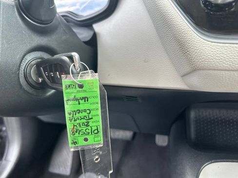 Used 2024 Toyota Corolla LE FWD image 24
