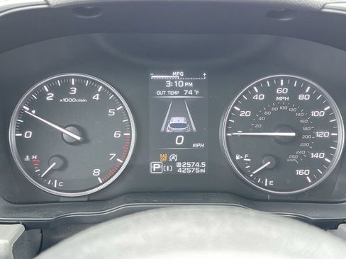 Used 2024 Subaru Crosstrek 2.5i Limited AWD/4WD image 30