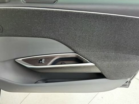 Used 2025 Lucid Air Pure RWD image 38