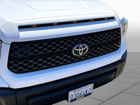 Used 2018 Toyota Tundra SR RWD image 29