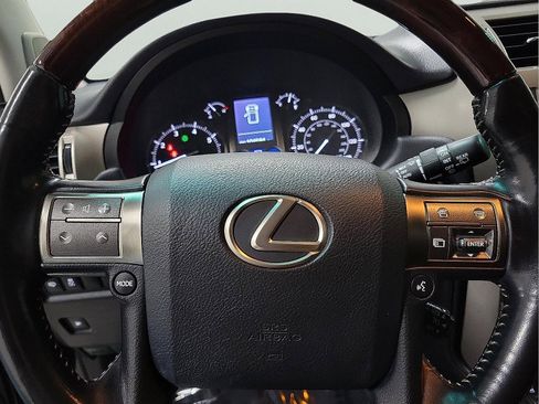 Used 2017 Lexus GX 460 image 20