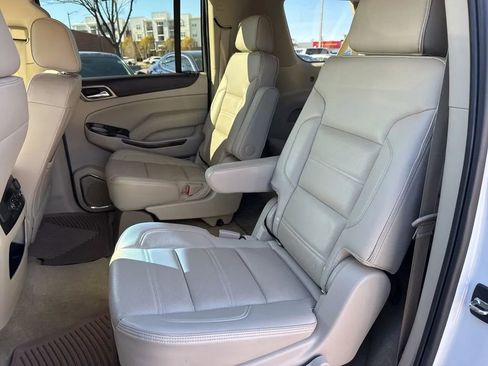 Used 2018 GMC Yukon XL Denali w/ Denali Ultimate Package image 16
