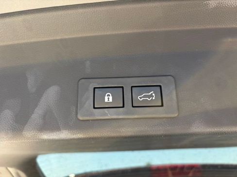 Used 2023 Subaru Ascent Onyx Edition AWD/4WD image 27