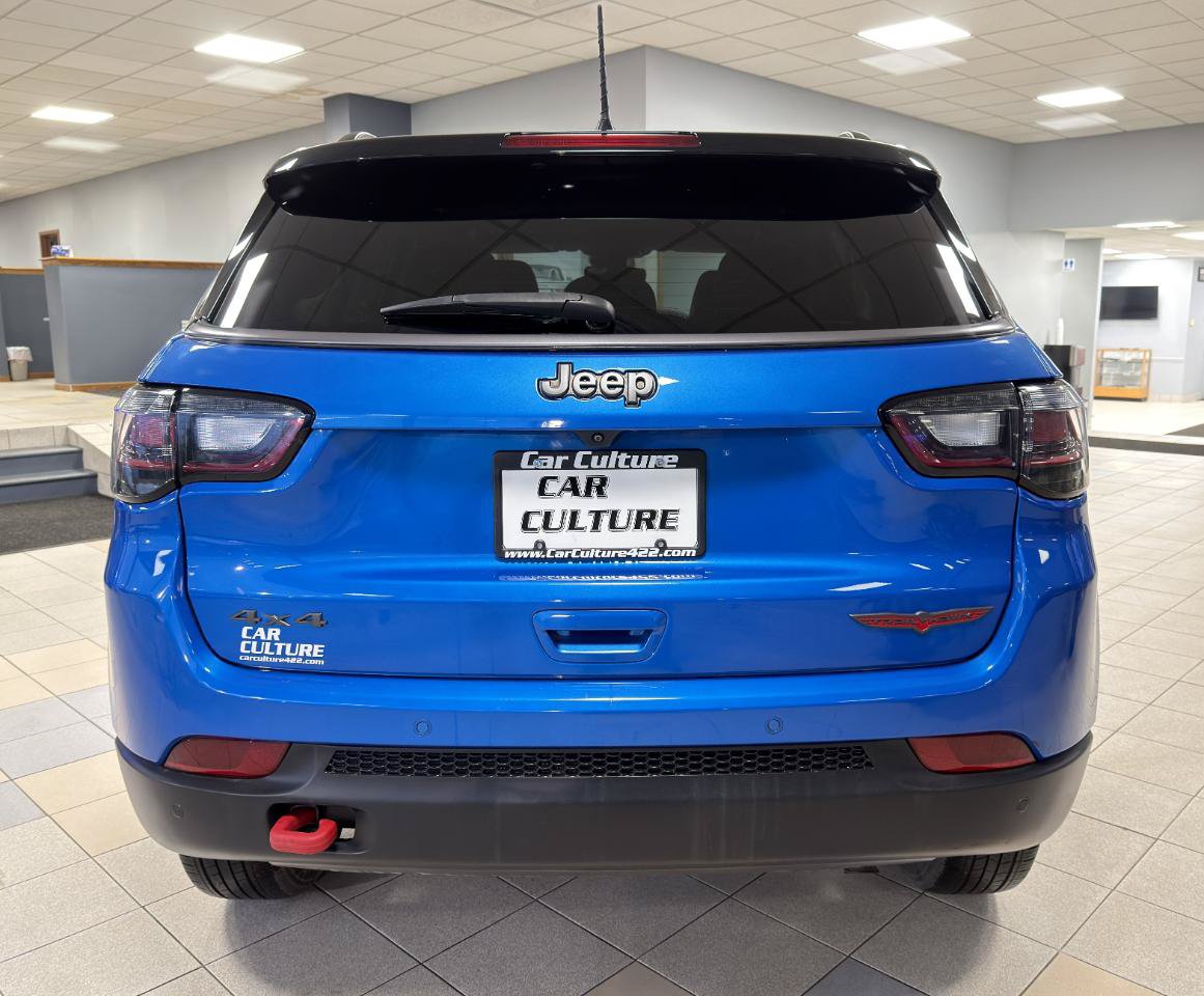 Used 2022 Jeep Compass Trailhawk w/ Trailhawk Elite Group AWD/4WD image 17