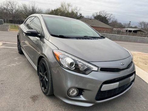 Used 2014 Kia Forte Koup SX w/ SX Premium Package image 6