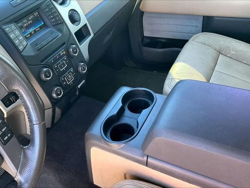 Used 2014 Ford F150 XLT w/ Equipment Group 302A Luxury AWD/4WD image 16
