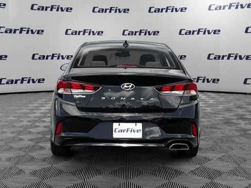 Used 2019 Hyundai Sonata SEL w/ Tech Package 02 FWD image 4
