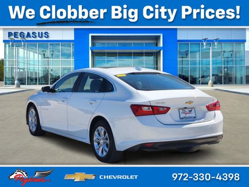 Used 2023 Chevrolet Malibu LT FWD image 4