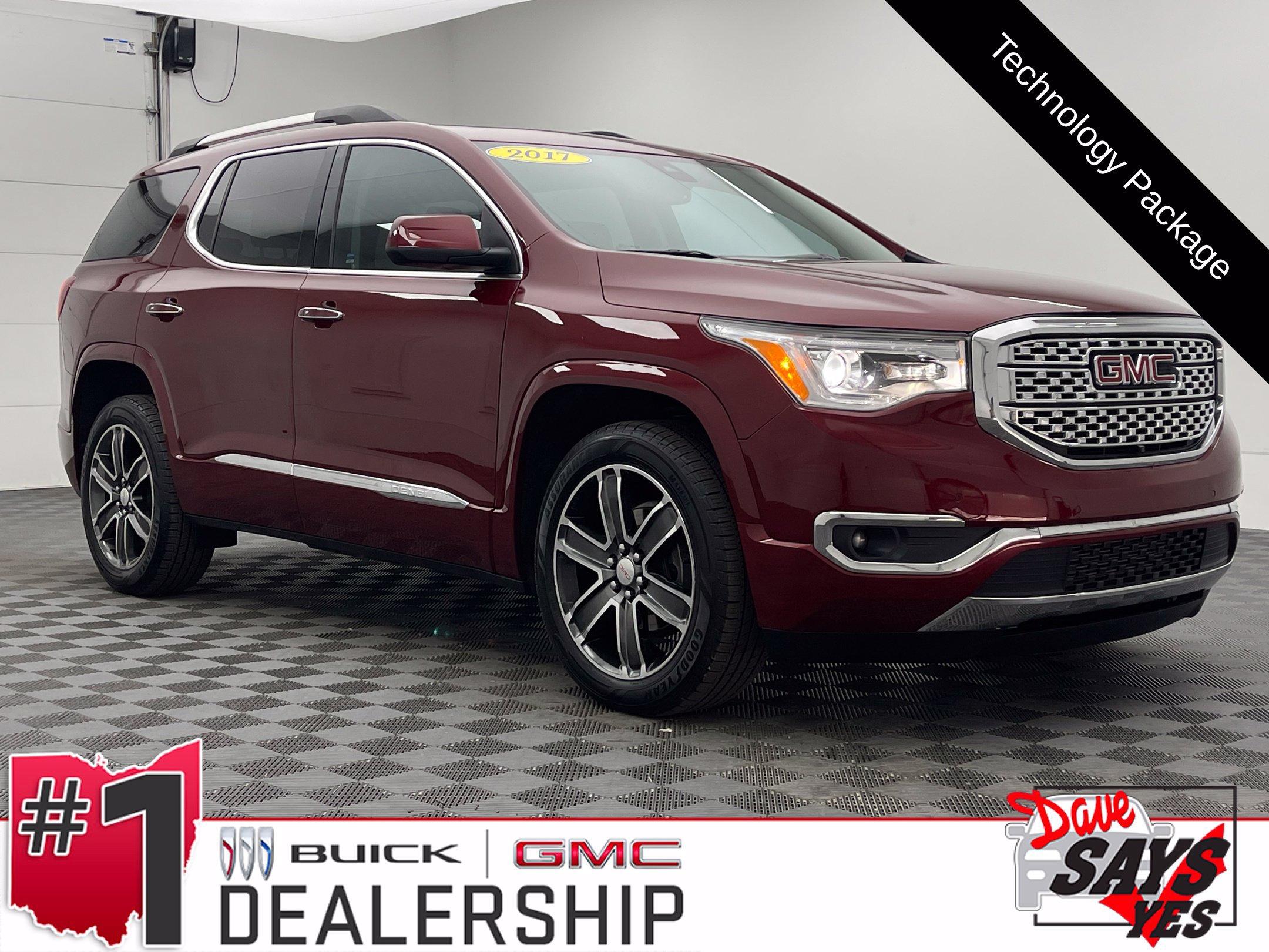 Used 2017 GMC Acadia Denali w/ Technology Package AWD/4WD image 1