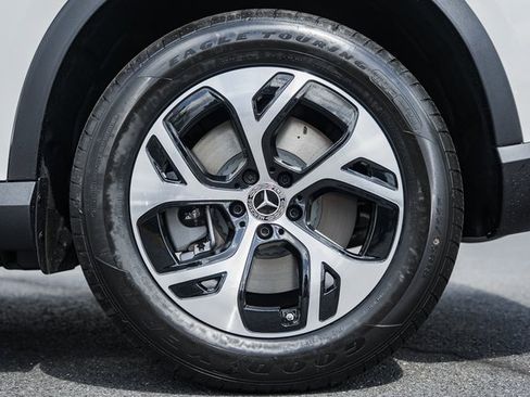 New 2026 Mercedes-Benz GLC 350e 4MATIC image 20