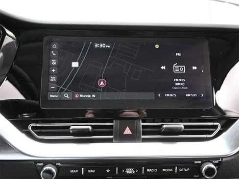 Used 2020 Kia Niro EX Premium image 25