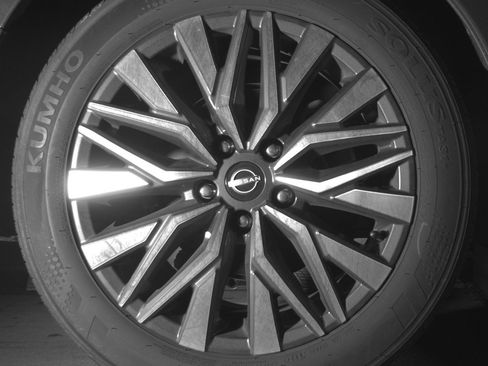 Used 2025 Nissan Altima 2.5 SV image 12