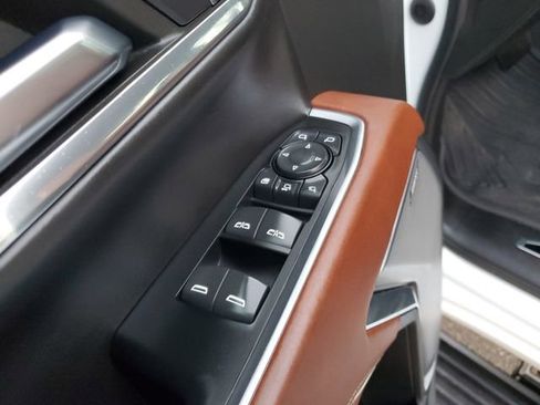 Used 2024 GMC Sierra 3500 Denali Ultimate image 18