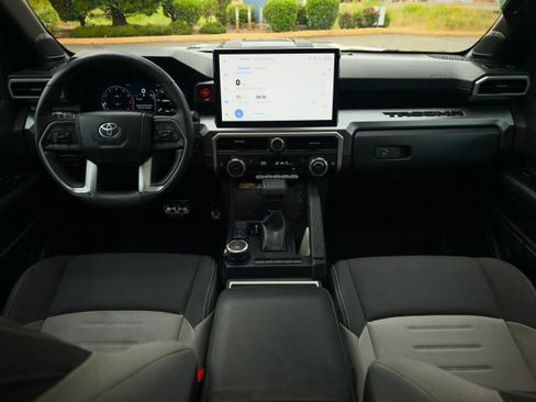 Used 2024 Toyota Tacoma TRD Sport w/ TRD Sport Upgrade Package AWD/4WD image 55
