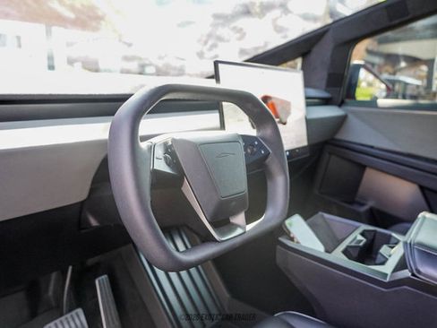 Used 2024 Tesla Cybertruck Cyberbeast image 15