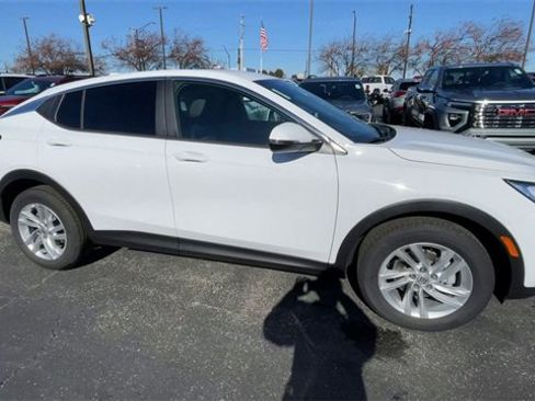 New 2026 Buick Envista Preferred image 3