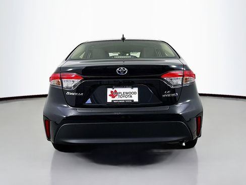 Certified 2023 Toyota Corolla LE w/ LE Convenience Package FWD image 6