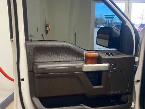 Used 2018 Ford F150 King Ranch w/ Equipment Group 601A Luxury image 22