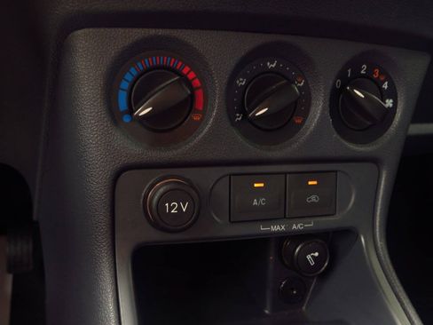 Used 2012 Ford Transit Connect XLT FWD image 7