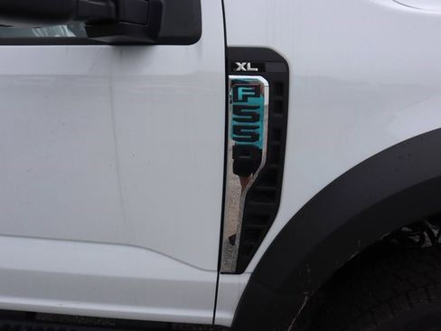 New 2025 Ford F550 4x4 SuperCab Super Duty w/ XL Chrome Package image 19